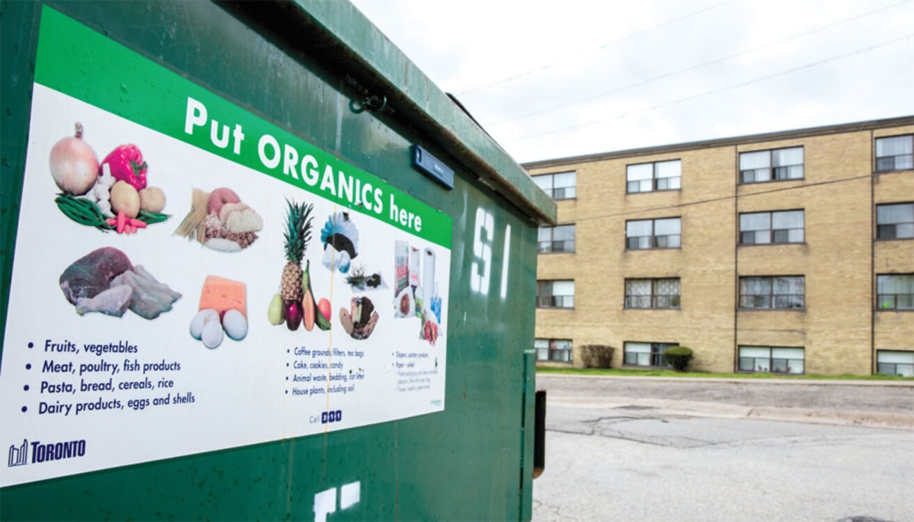 Sorting organic waste in Toronto