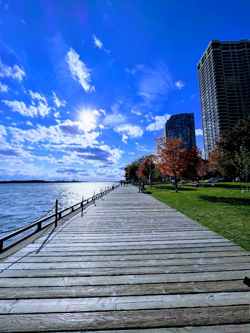 Harbour Square Park