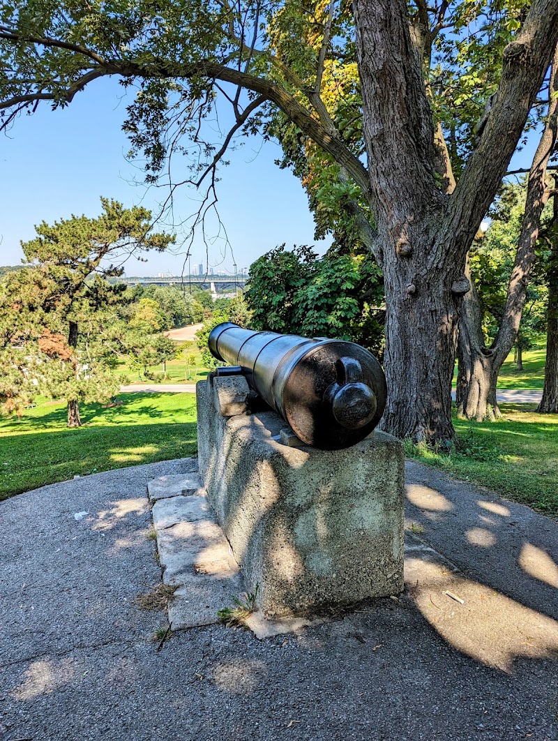Riverdale Park East