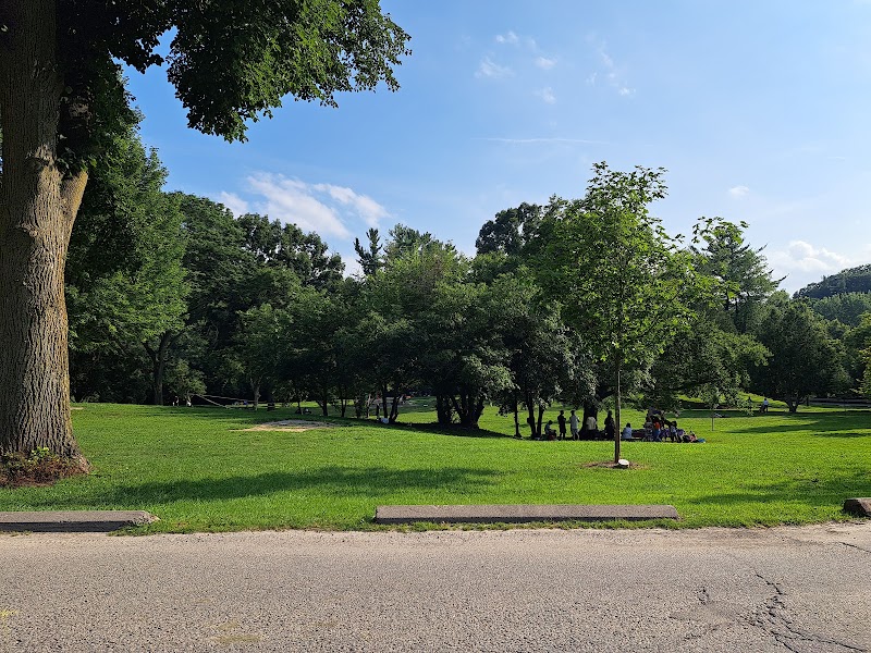 Sunnybrook Park