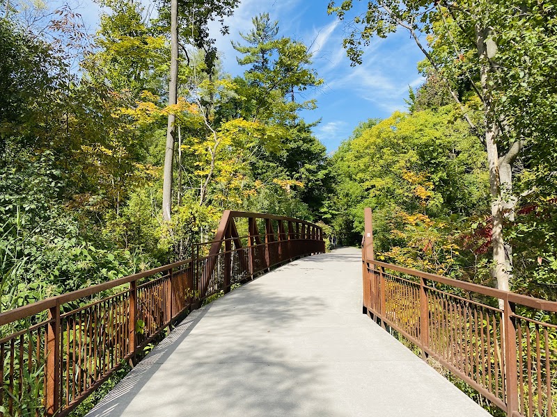 Sunnybrook Park