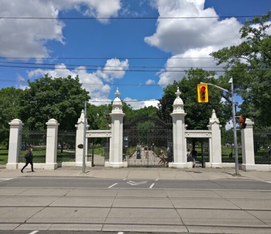 Trinity Bellwoods Park