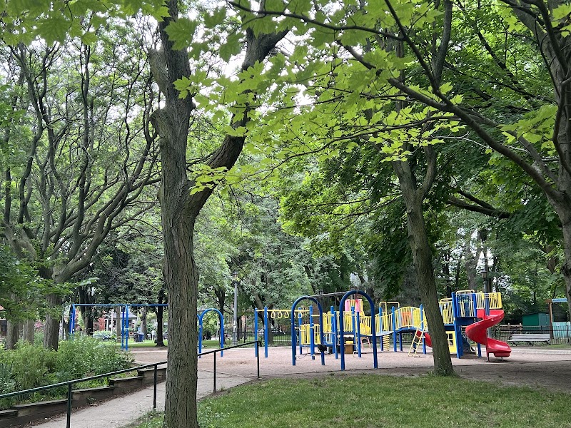 Trinity Bellwoods Park